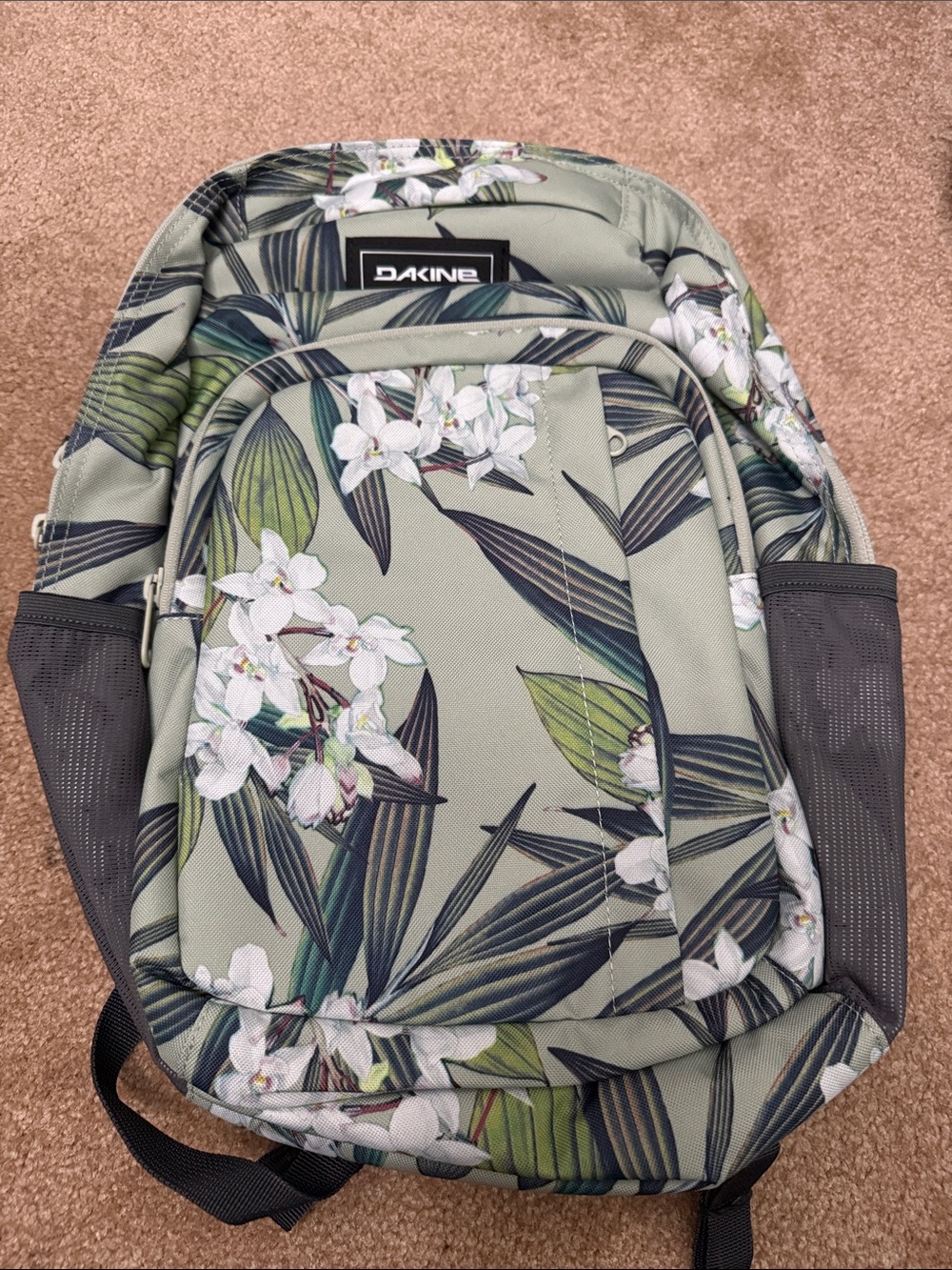 Dakine Campus Sage Green Floral Backpack with White Flowers Small 18L